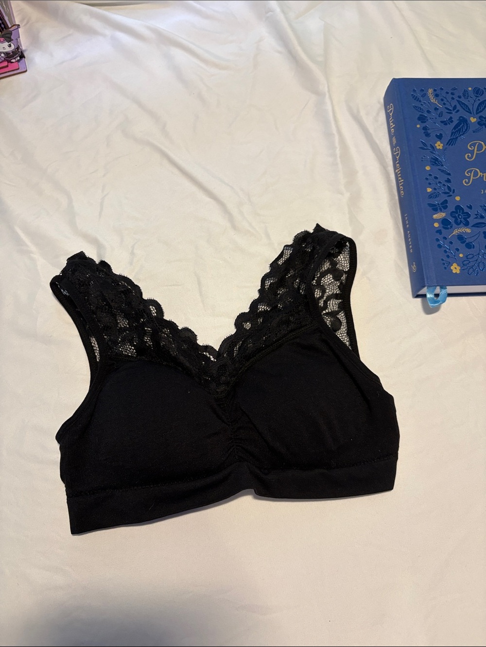 Black Lace-Trim Wireless Bralette - Women Intimates & Sleepwear